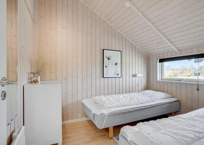 Amazing In With Sauna